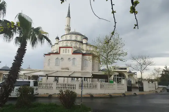 Basınköy Cami kapak fotoğrafı