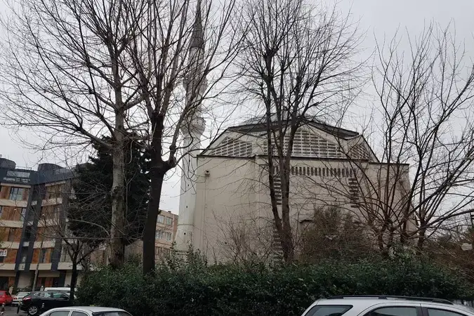 İncirli Fatih Cami kapak fotoğrafı