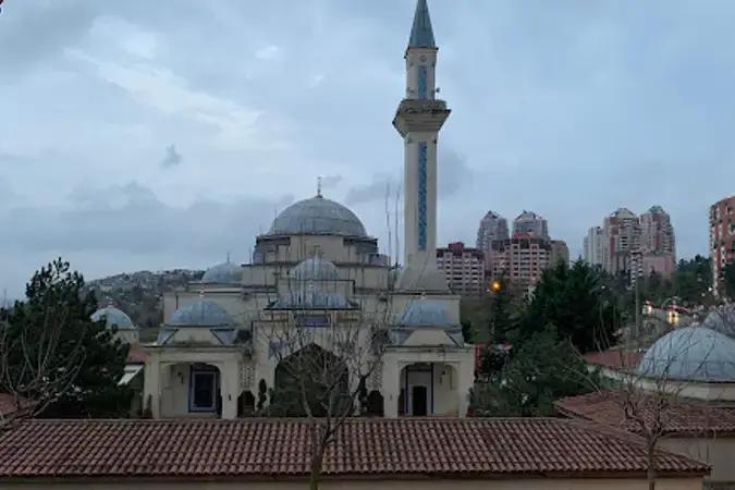 Bahçeşehir Cami kapak fotoğrafı
