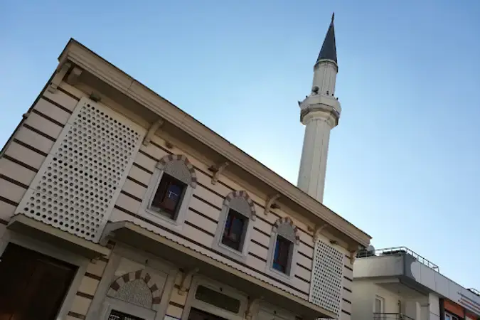 Halililurrahman Cami kapak fotoğrafı