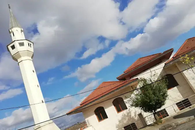 İskender Esma Cami kapak fotoğrafı