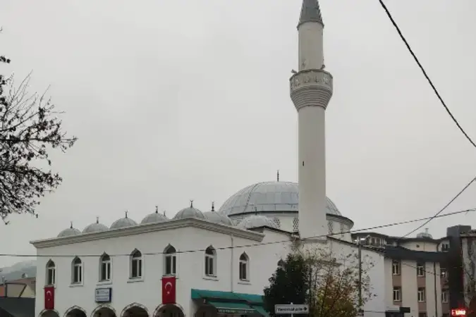 Göksu Pekşimetçi Salihağa Cami kapak fotoğrafı