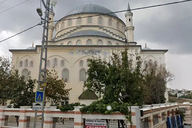 Zeynel Abidin Yeni Cami kapak fotoğrafı