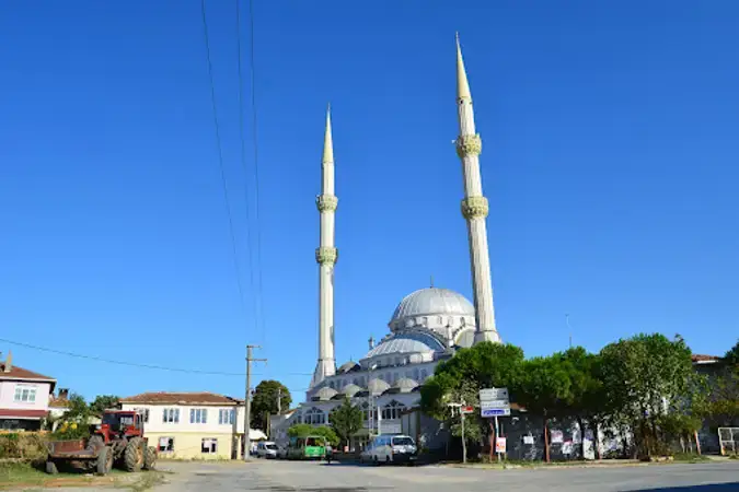 Karacaköy Cami kapak fotoğrafı
