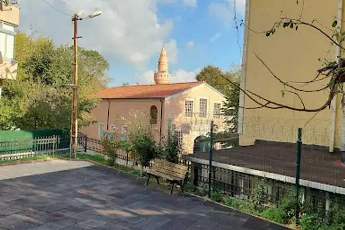 Alemdağ Vakıf Cami kapak fotoğrafı