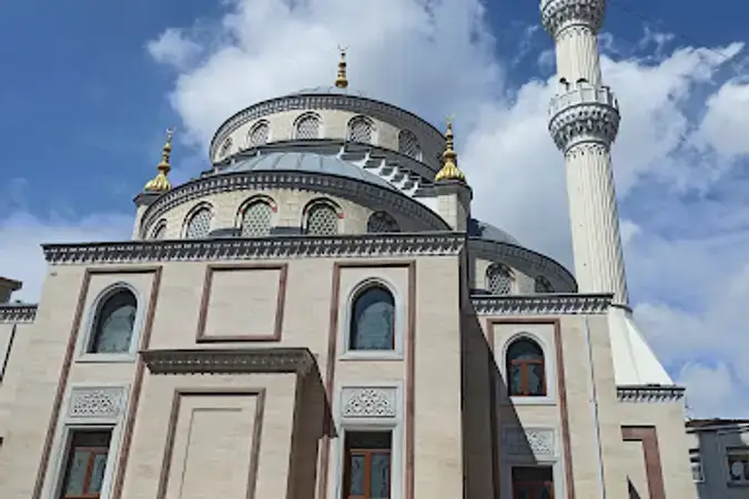 Esenler Mimar Sinan Cami kapak fotoğrafı
