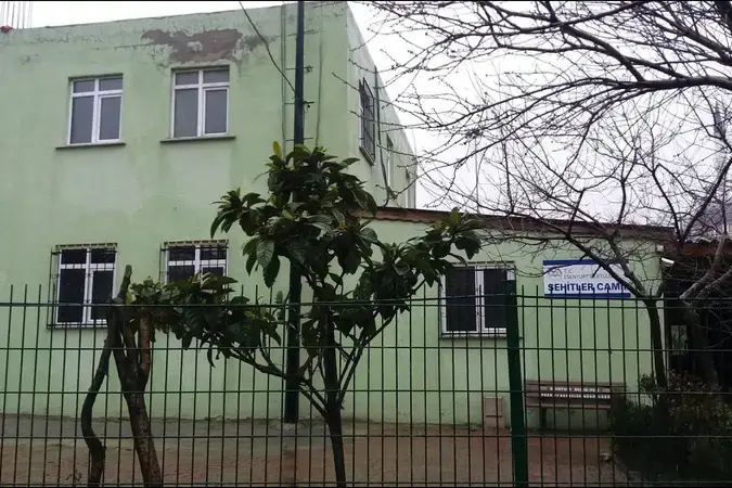 Şehitler Cami kapak fotoğrafı