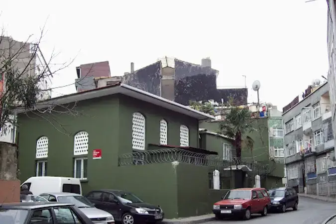 Karaali Mescidi kapak fotoğrafı