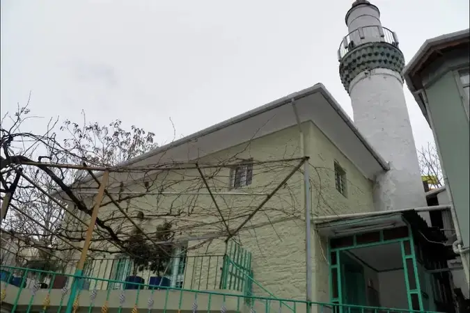 Salih Paşa Cami (İbni Meddas Cami) kapak fotoğrafı