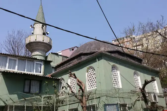 Sayalar Cami kapak fotoğrafı