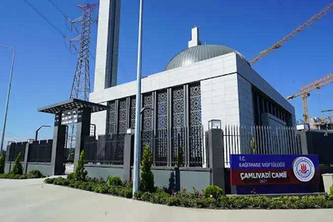 Çamlı Vadi Cami kapak fotoğrafı