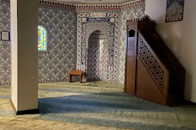 Safir Mescidi kapak fotoğrafı