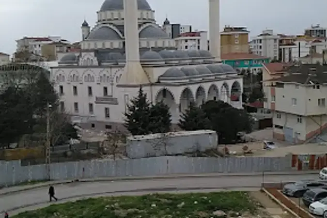 Esentepe Hicret Cami kapak fotoğrafı