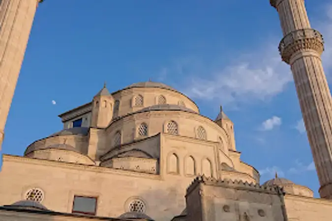 Mehmet Akif Ersoy Cami kapak fotoğrafı