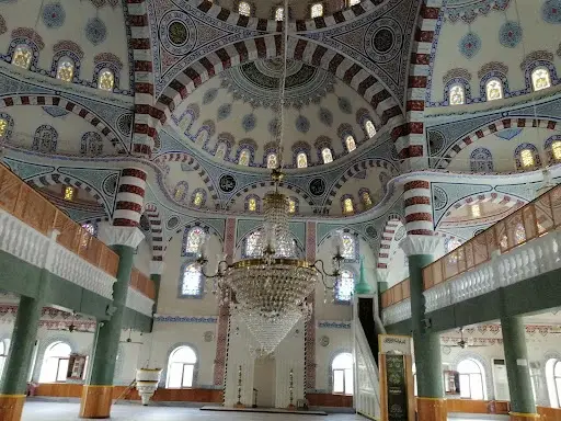 Esenkent Merkez Camii kapak fotoğrafı