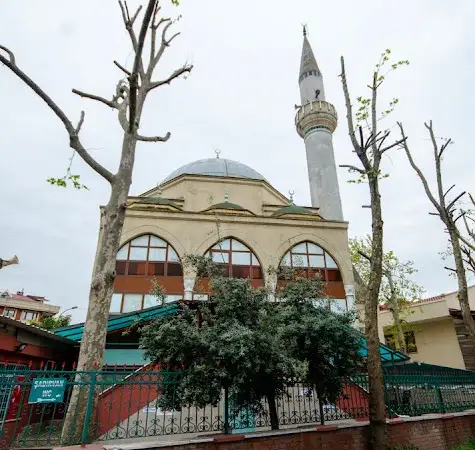 Feyzullah Efendi Cami kapak fotoğrafı
