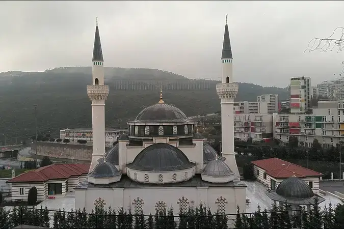 İmam-ı Rabbani Cami kapak fotoğrafı