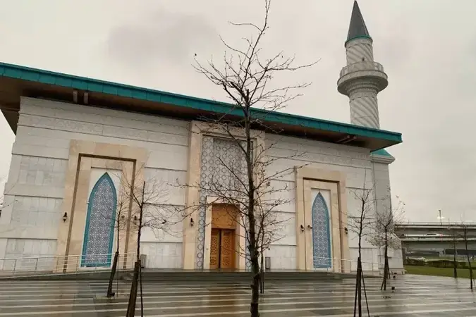 Sabiha Gökçen Havalimani Cami kapak fotoğrafı