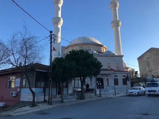 Yayalar Mehmet Akif Ersoy Cami kapak fotoğrafı