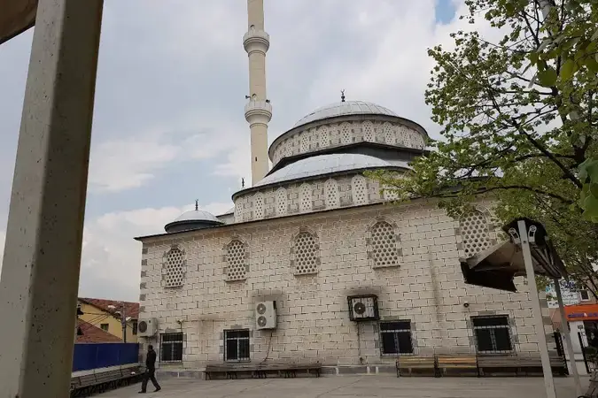 Fatih Sultan Mehmet Mahallesi Cami kapak fotoğrafı