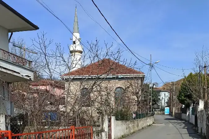 Ahmetli Mahallesi Cami kapak fotoğrafı