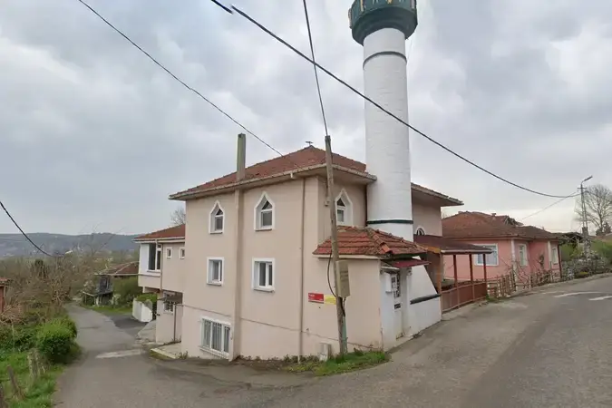 Geredeli Mahallesi Hacı Cami kapak fotoğrafı