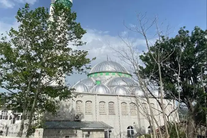 Fener Cami kapak fotoğrafı