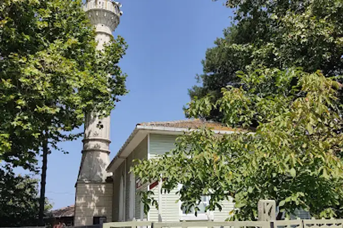 Küçüksinekli Cami kapak fotoğrafı