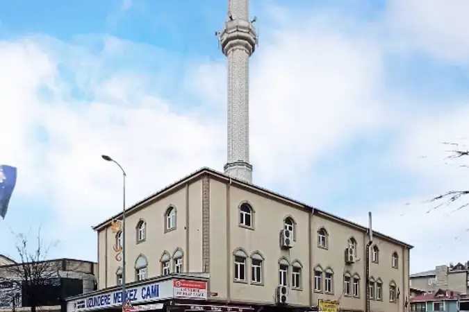 Uzundere Merkez Cami kapak fotoğrafı