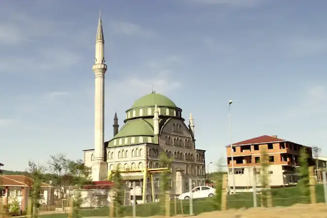 Vahdet Cami kapak fotoğrafı