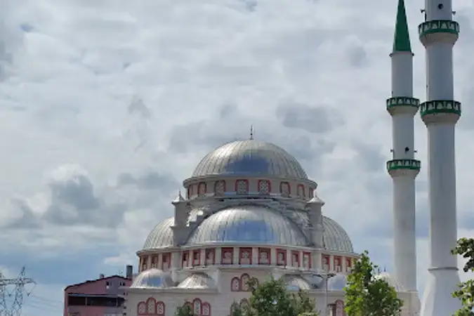 Kanuni Sultan Süleyman Cami kapak fotoğrafı