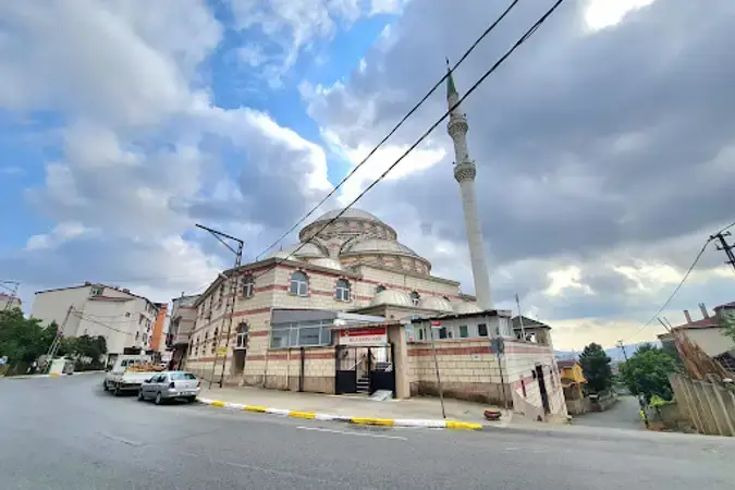 Selçukhan Cami kapak fotoğrafı