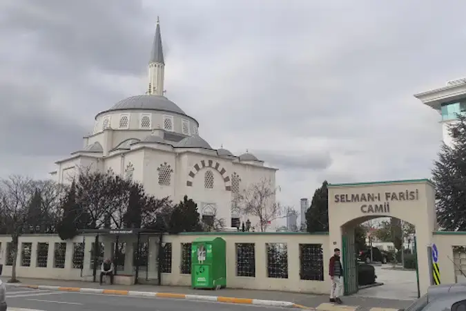 Selmani Farisi Cami kapak fotoğrafı