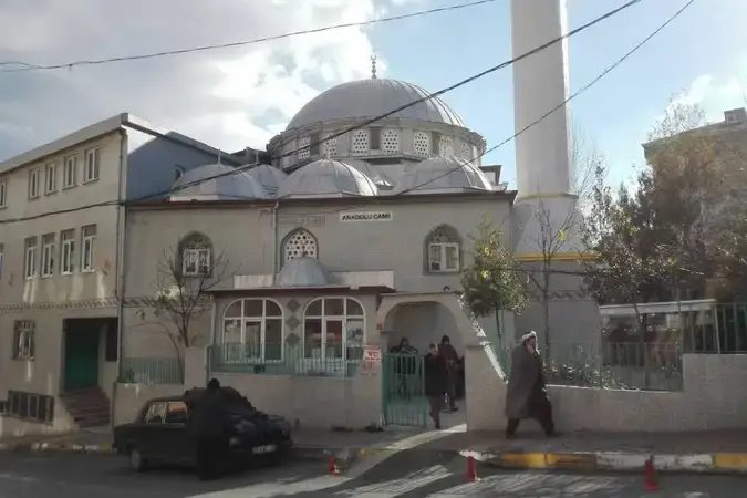 Anadolu Cami kapak fotoğrafı