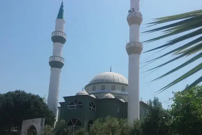 Hacı Erdoğan Şener Cami kapak fotoğrafı