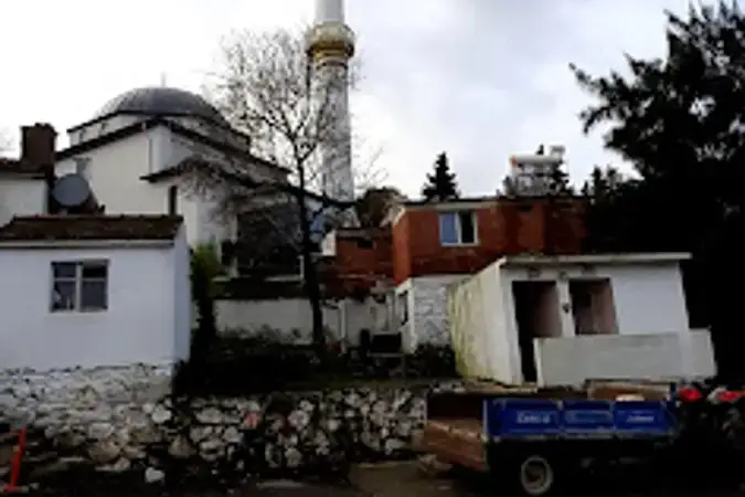 Kadıovacık Cami kapak fotoğrafı