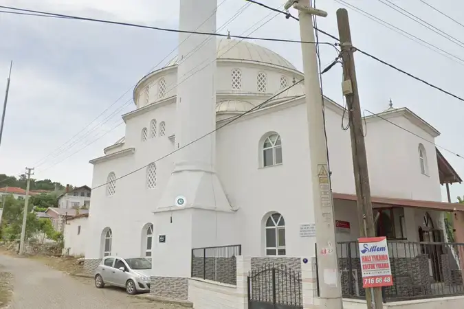 Uzunkuyu Cami kapak fotoğrafı