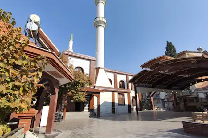 Merkez Cami kapak fotoğrafı