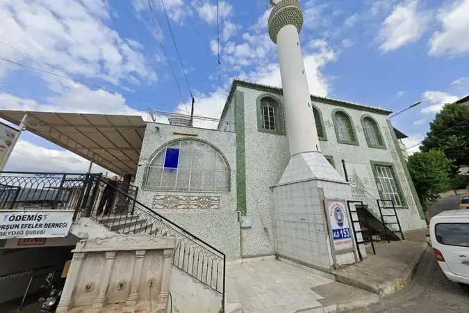 Merkez Cami kapak fotoğrafı
