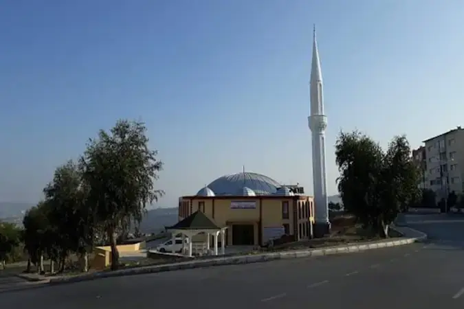 Hoca Ahmet Yesevi Cami kapak fotoğrafı