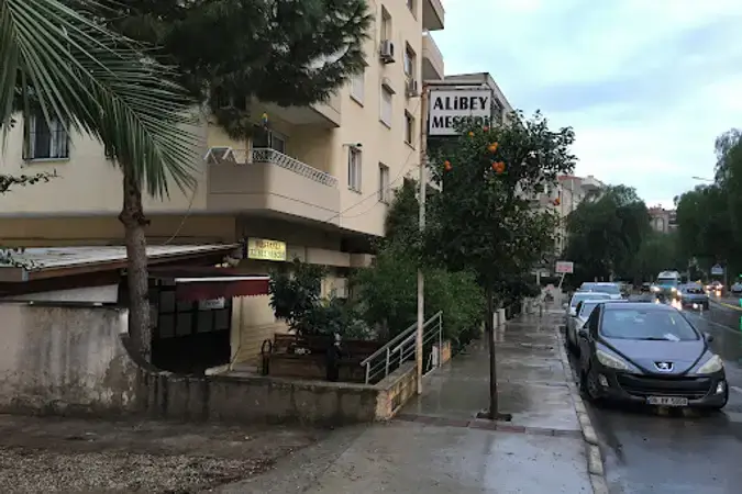 Bostanlı Alibey Mescidi kapak fotoğrafı
