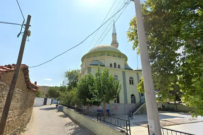 Poyracık Hacımusalar Cami kapak fotoğrafı