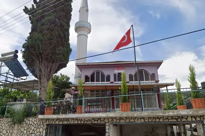 Umurcalı Cami kapak fotoğrafı