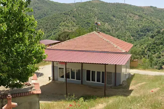 Ahmetler Merkez Cami kapak fotoğrafı