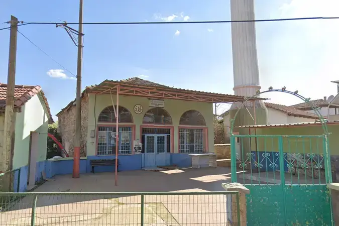 Arkacılar Köyü Cami kapak fotoğrafı