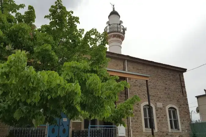 Akarcalı Cami kapak fotoğrafı