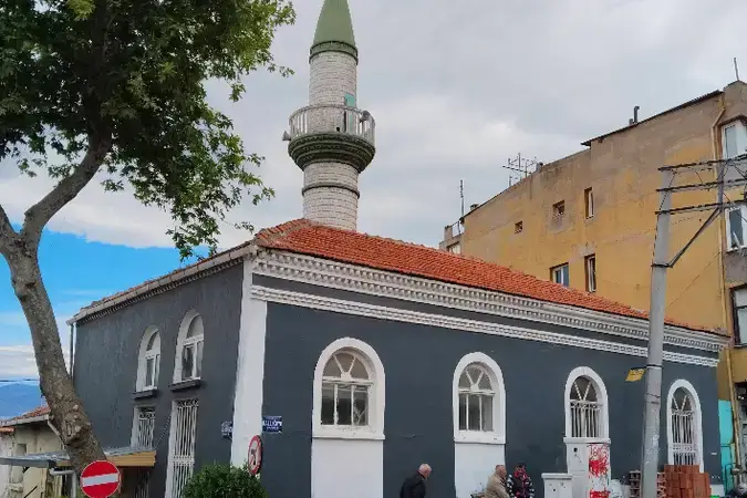 Ballıkuyu Muradiye Cami kapak fotoğrafı