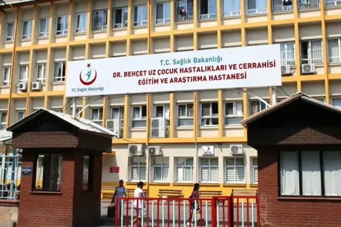 Dr. Behçet Uz Hastane Mescidi kapak fotoğrafı