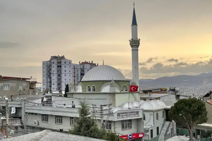 Gürçeşme Çimenli Cami kapak fotoğrafı