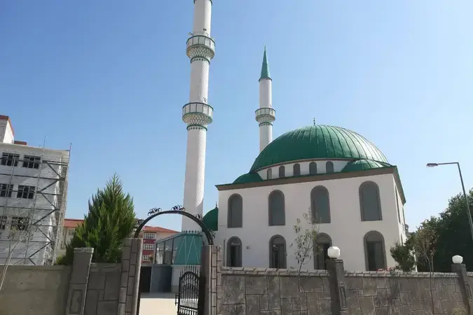 Mehmet Mumcu İhl Uygulama Cami kapak fotoğrafı